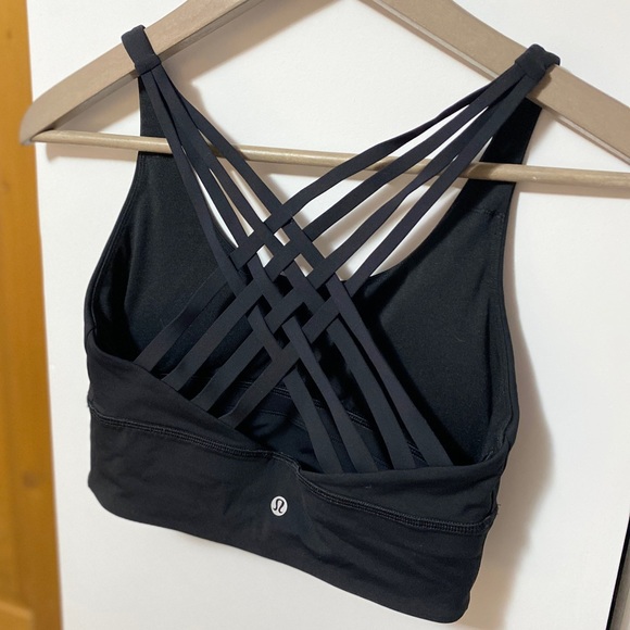 Lululemon Bra Top/ Tank Sz 6  with pads NWOT - Picture 3 of 6